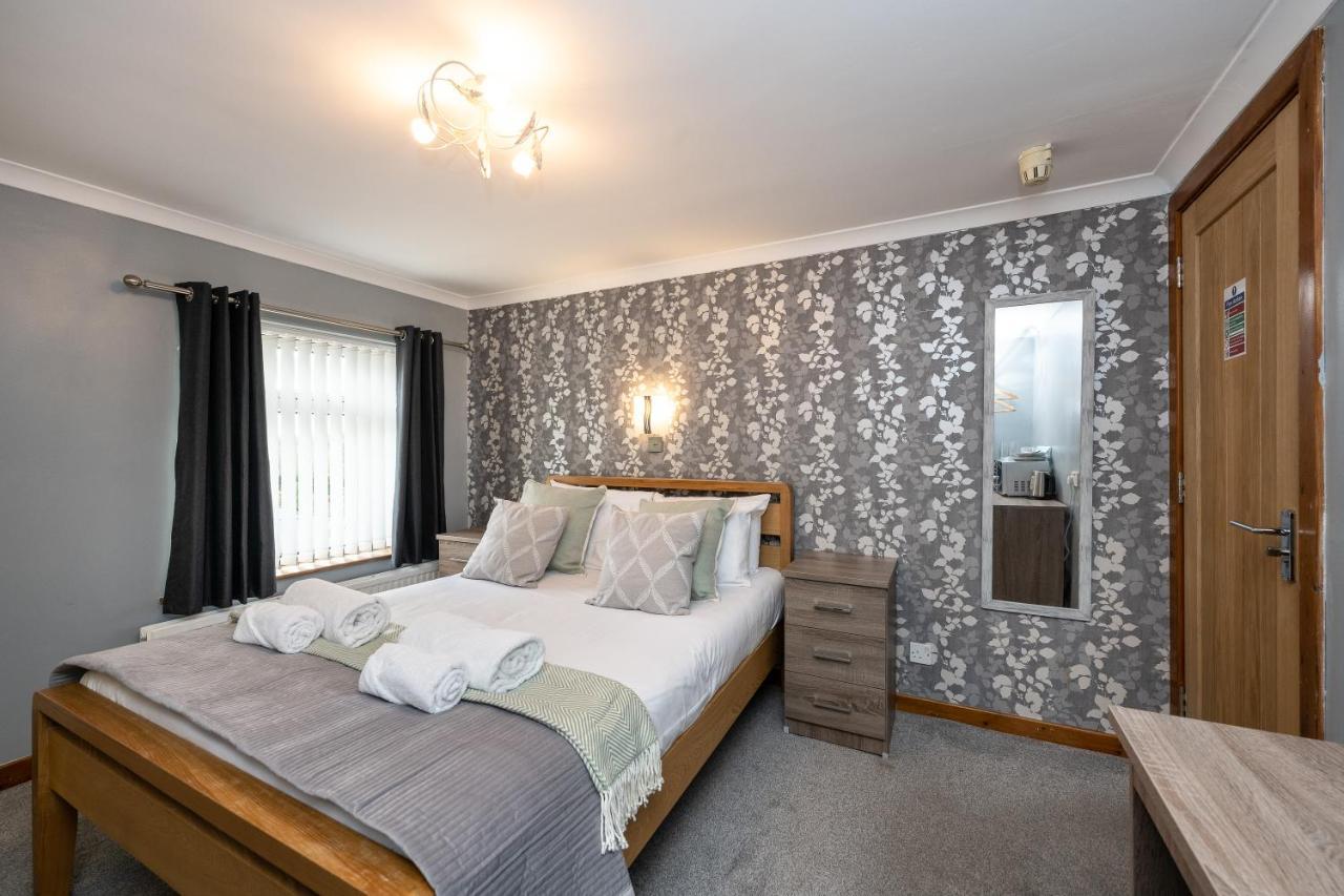 The New Lodge Pontardawe Zewnętrze zdjęcie