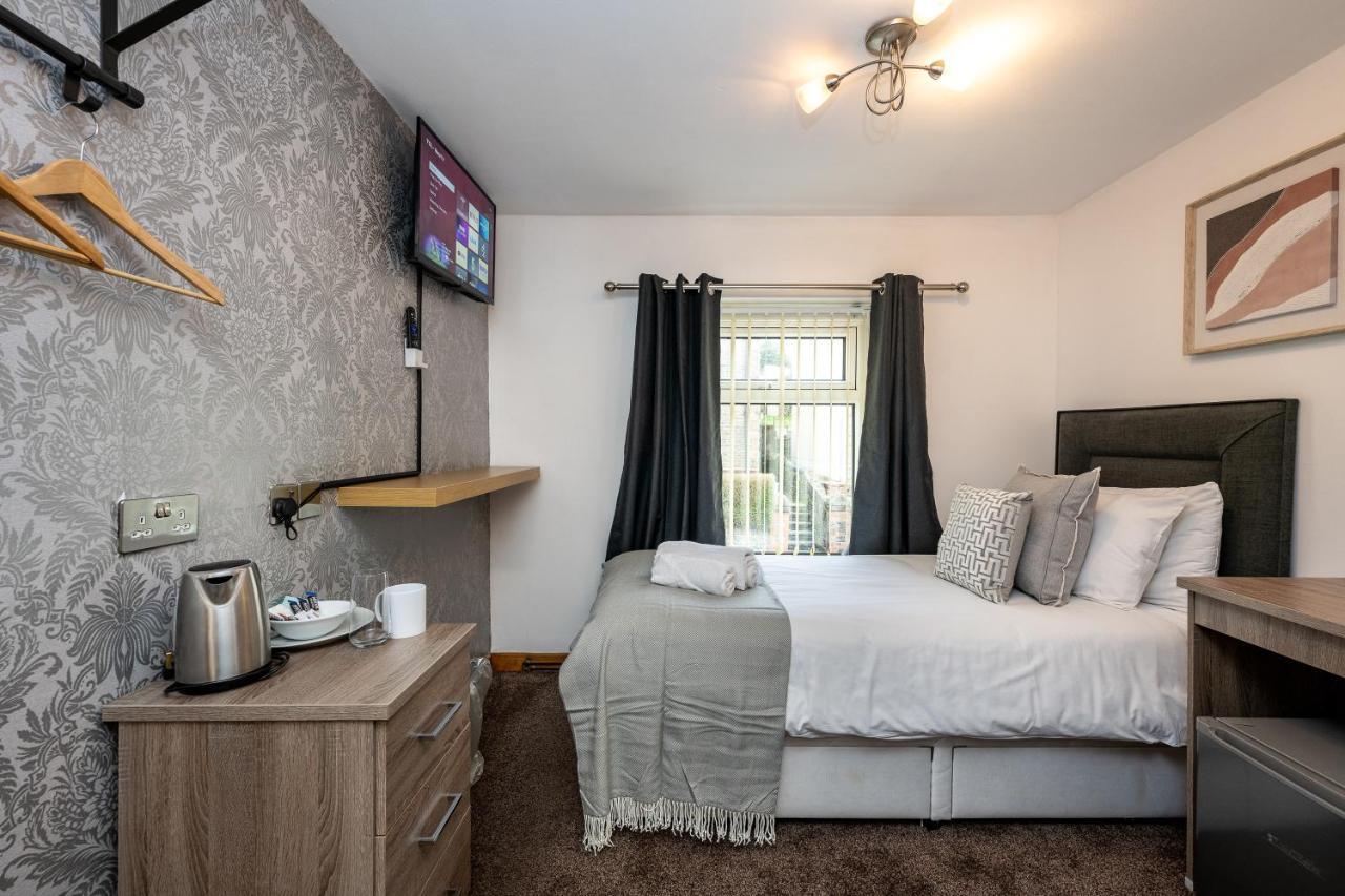 The New Lodge Pontardawe Zewnętrze zdjęcie